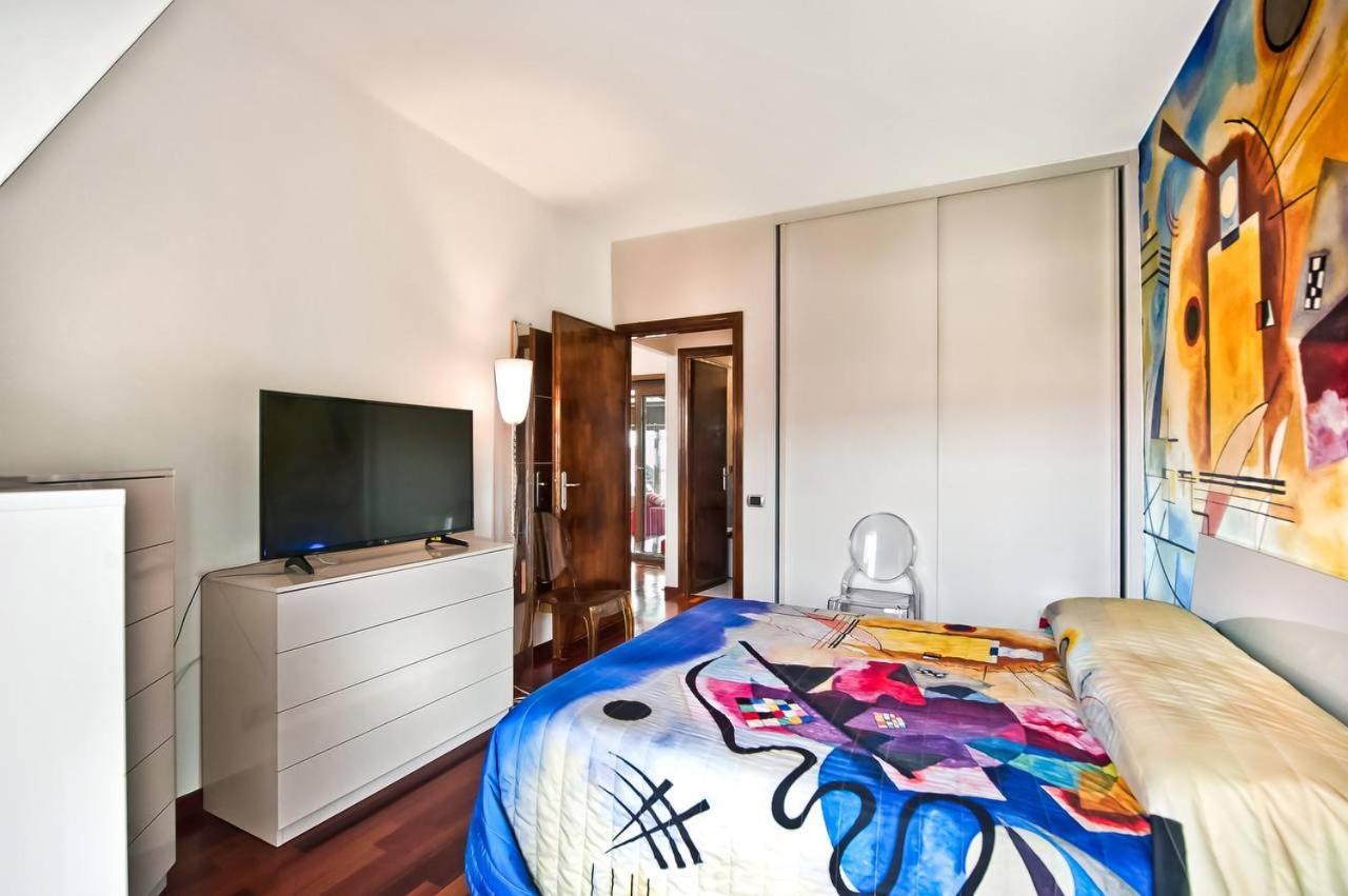 A Casa Di Digi - Appartment At Last Floor With Panoramic View ألبانو لاتسيالي المظهر الخارجي الصورة